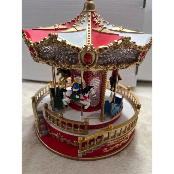 Musical Carousel With Horses & Sleigh - Picture 7 of 8